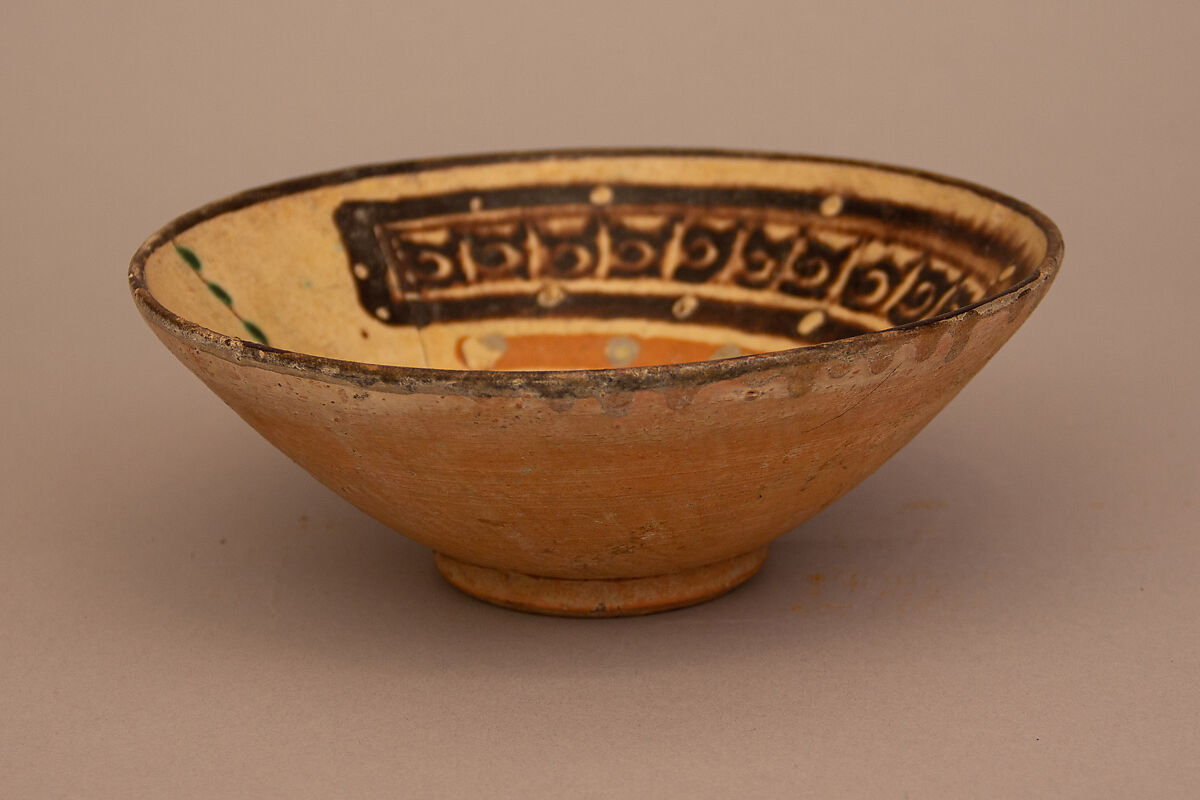 Bowl, Earthenware; glazed