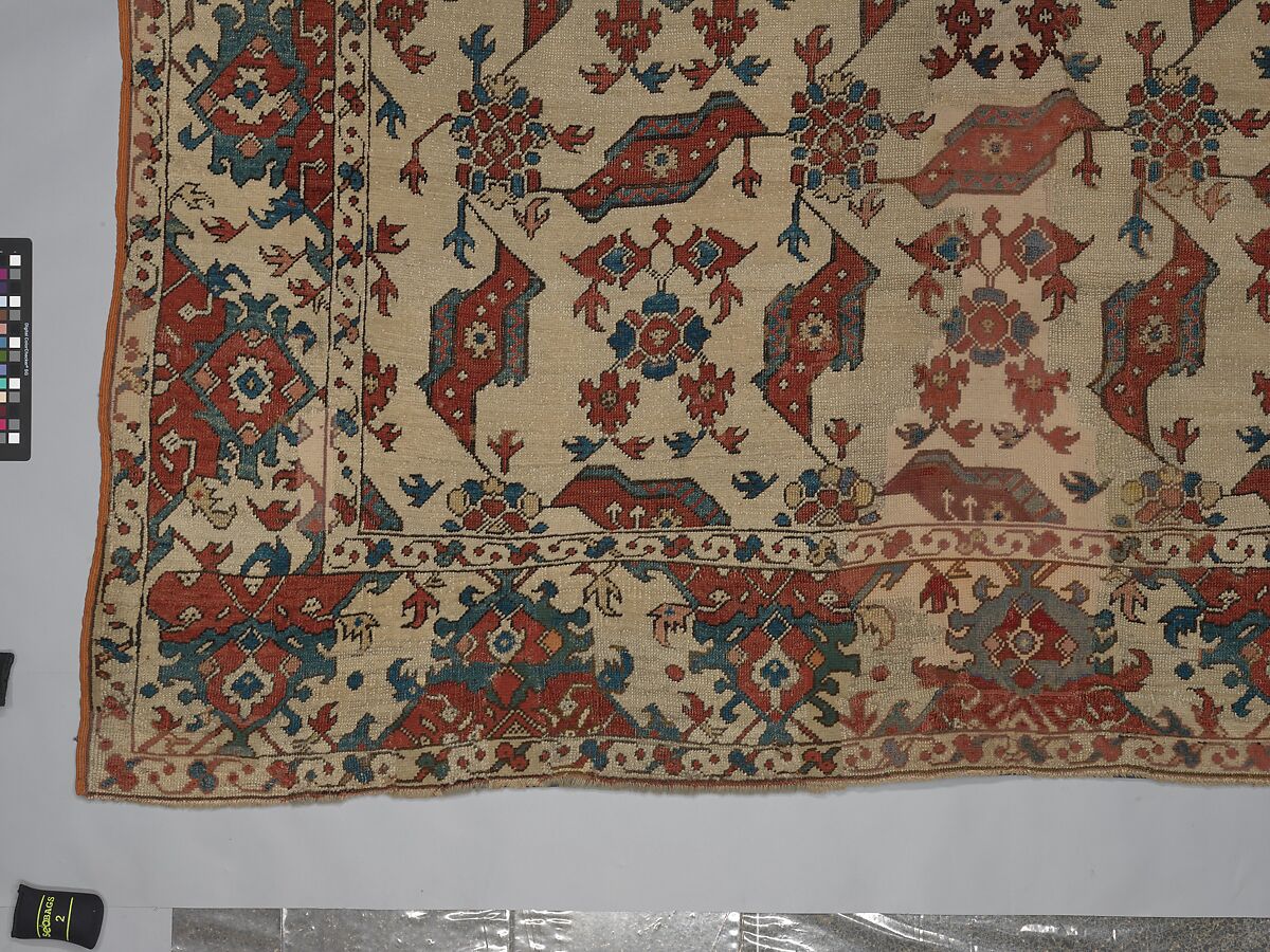 "Bird" Carpet, Wool (warp, weft and pile); symmetrically knotted pile