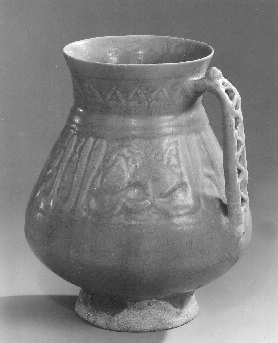 Ewer, Stonepaste; glazed