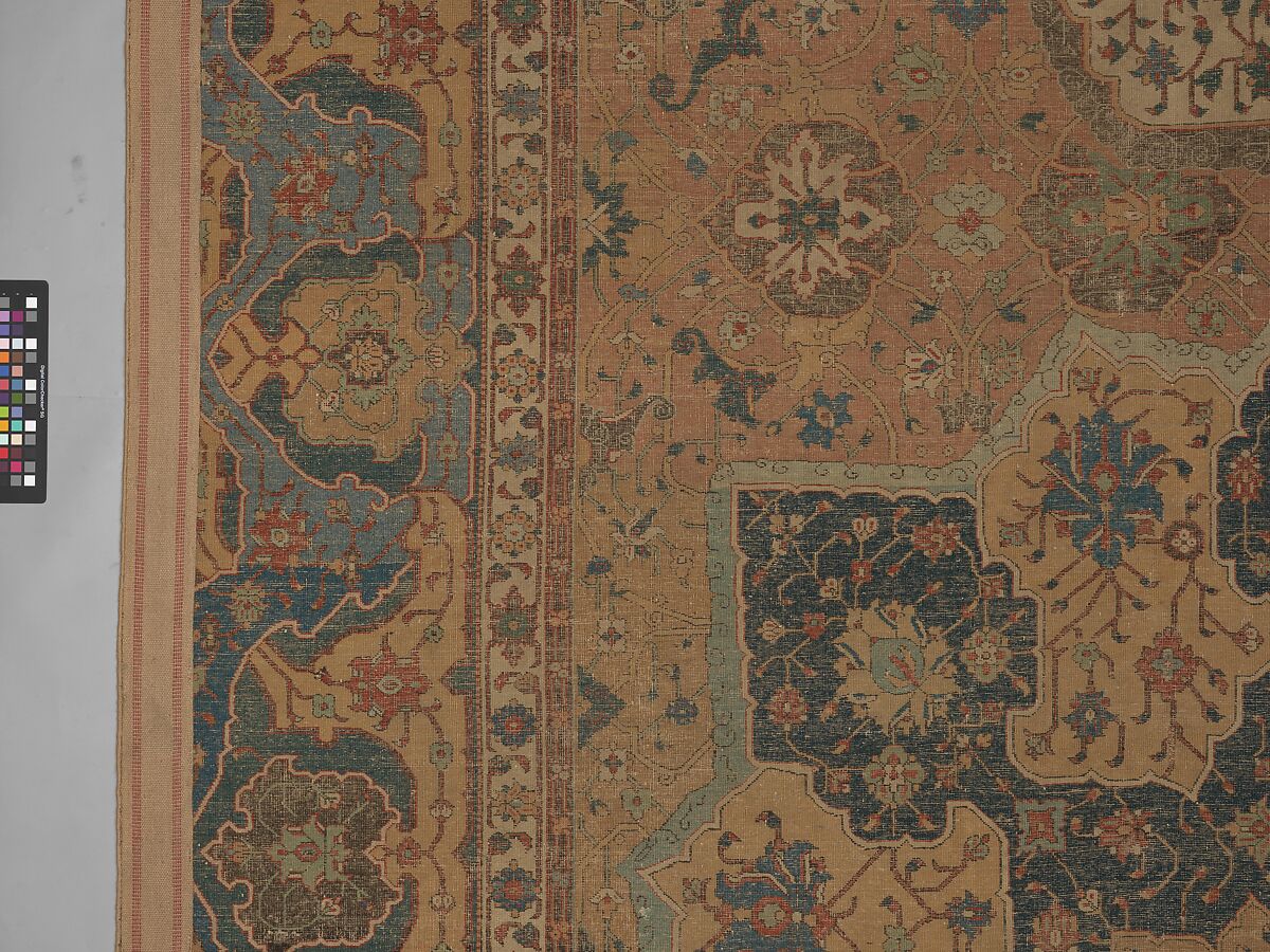 Carpet, Cotton (warp and weft), wool (pile); asymmetrically knotted pile