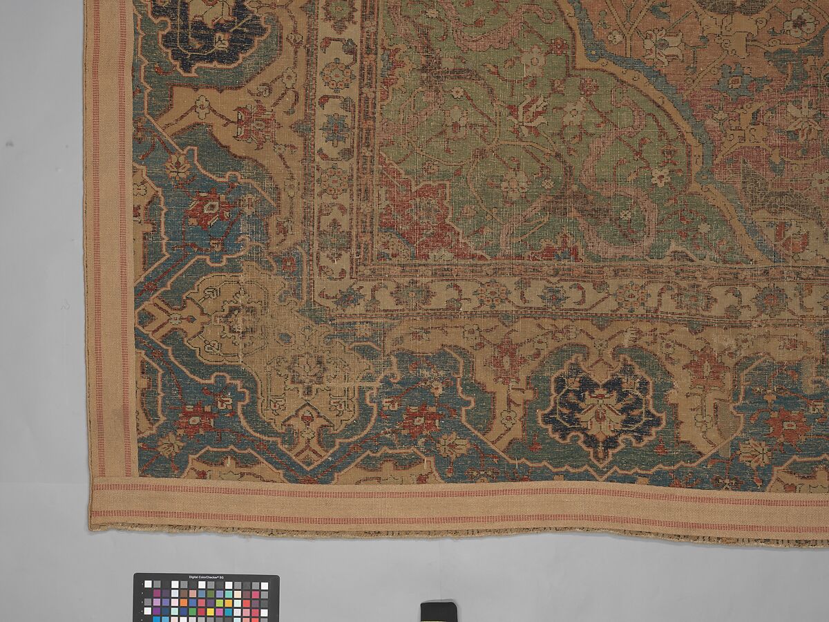 Carpet, Cotton (warp and weft), wool (pile); asymmetrically knotted pile