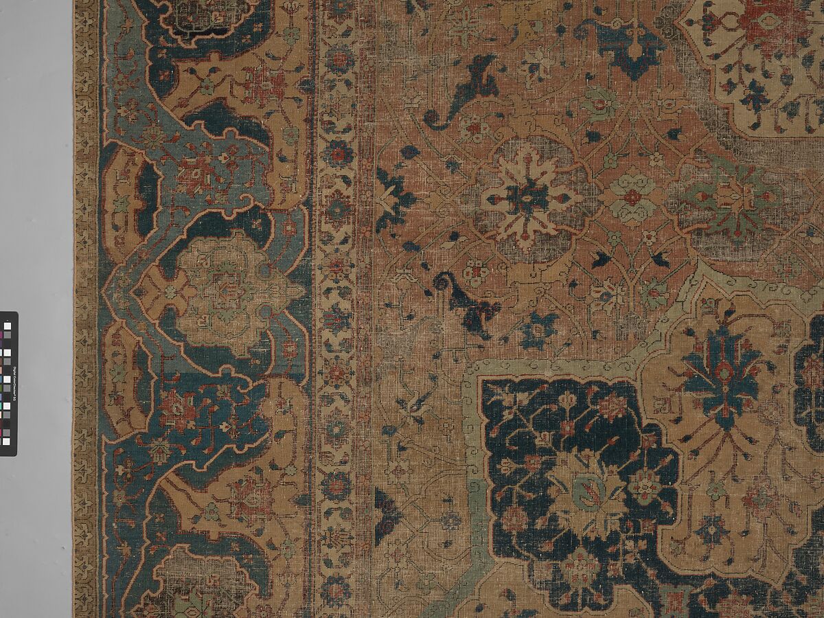 Carpet, Cotton (warp and weft), wool (pile); asymmetrically knotted pile