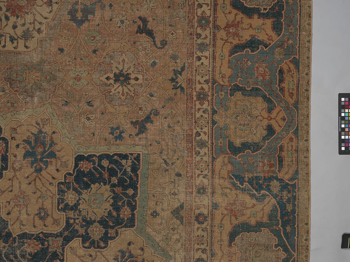 Carpet, Cotton (warp and weft), wool (pile); asymmetrically knotted pile