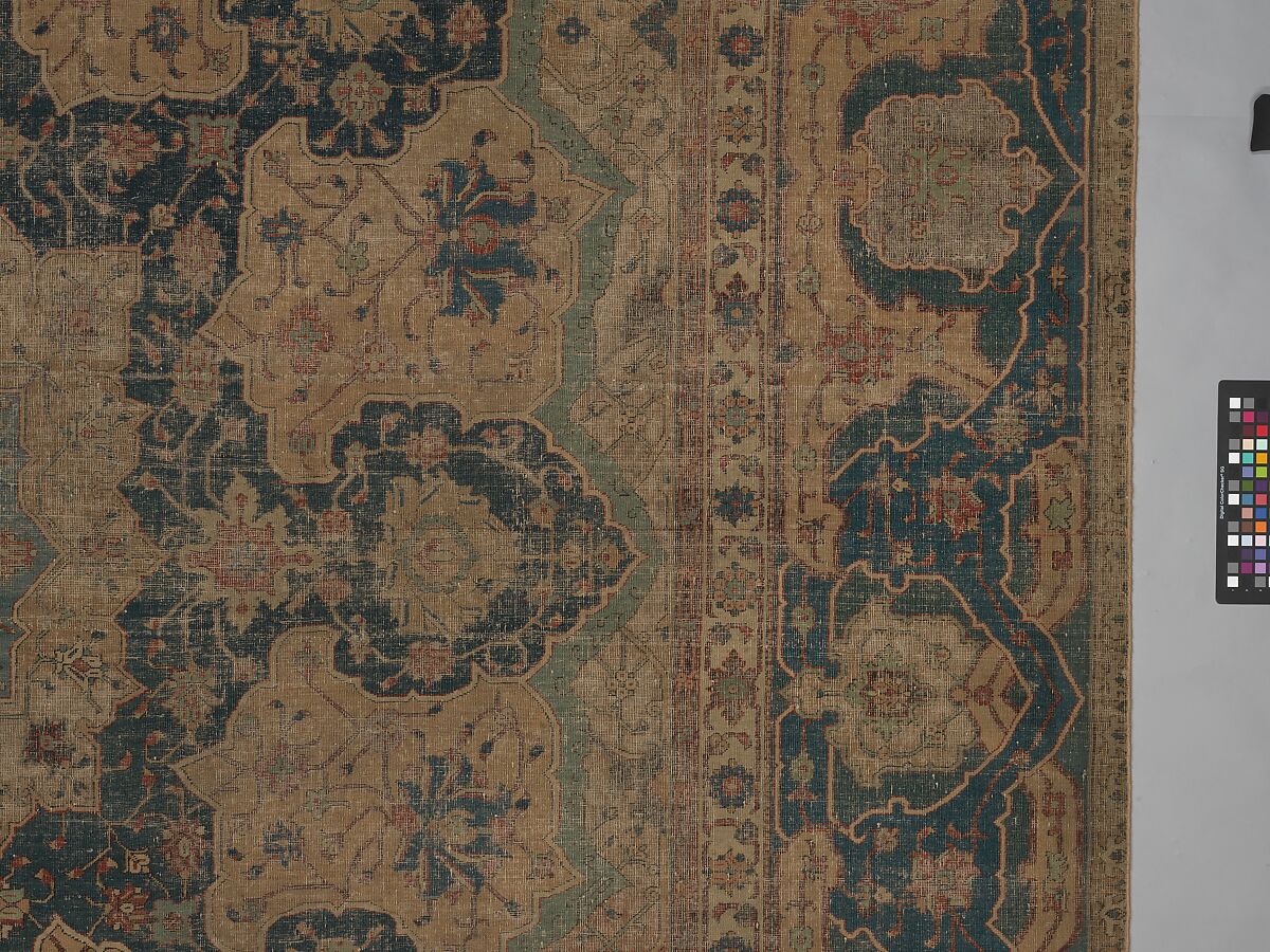 Carpet, Cotton (warp and weft), wool (pile); asymmetrically knotted pile