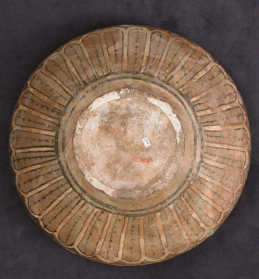 Bowl, Stonepaste; underglaze painting