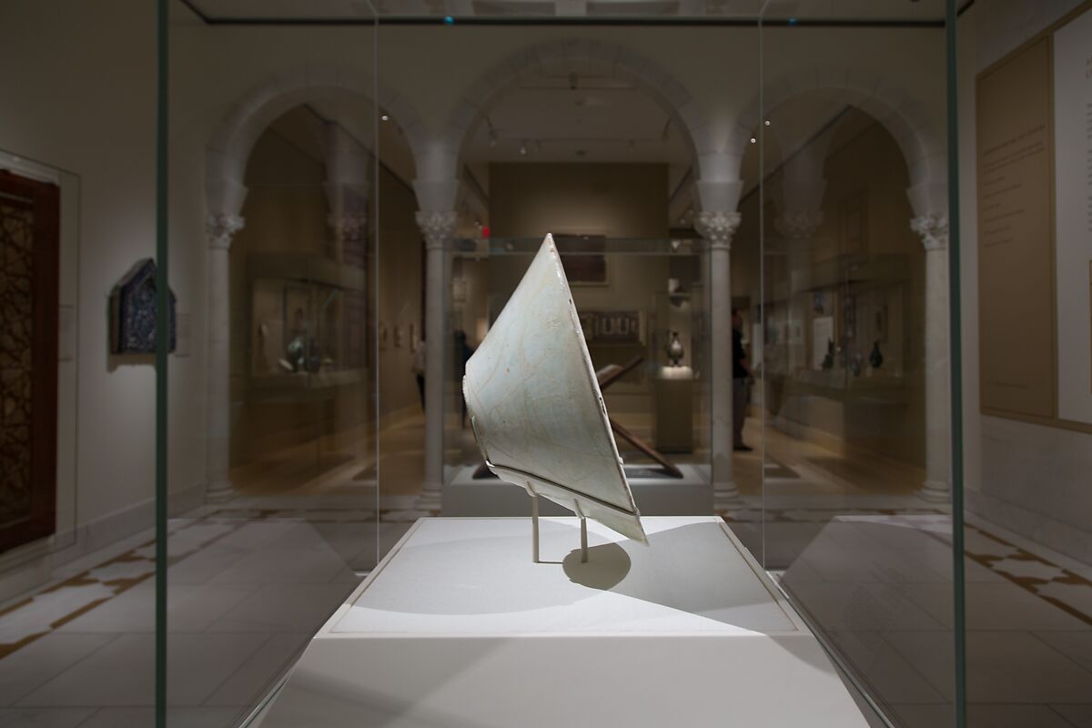 Bowl with Arabic Inscription, Earthenware; white slip with black-slip decoration under transparent glaze