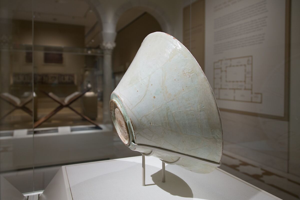 Bowl with Arabic Inscription, Earthenware; white slip with black-slip decoration under transparent glaze