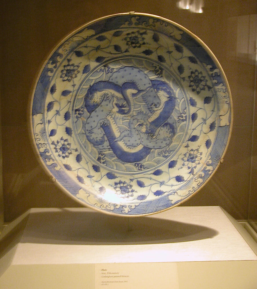 Dish with Two Intertwined Dragons, Stonepaste; painted in blue under transparent glaze