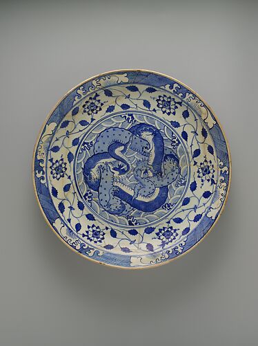 Dish with Two Intertwined Dragons