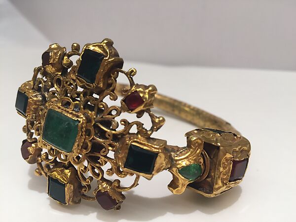 Head Ornament, Gold, glass, green beryl