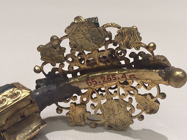 Head Ornament, Gold, pearls, glass, green beryl