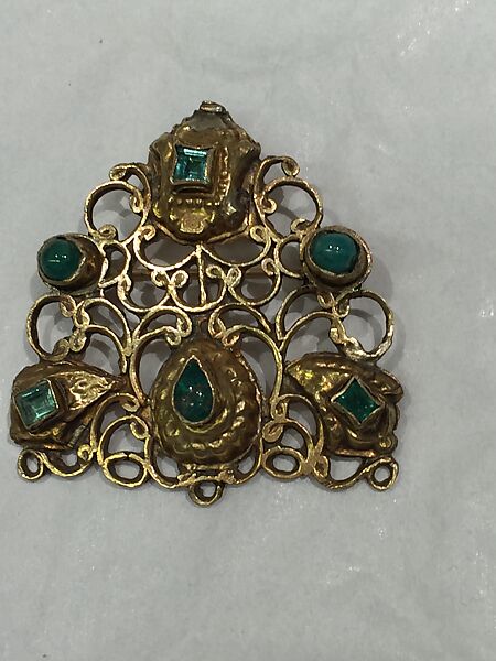 Head Ornament/ Pin, Gold, green beryl, glass 