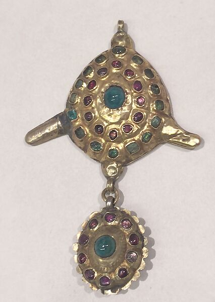Pendant or Head Ornament, Gold, rubies, green beryl, silver 
