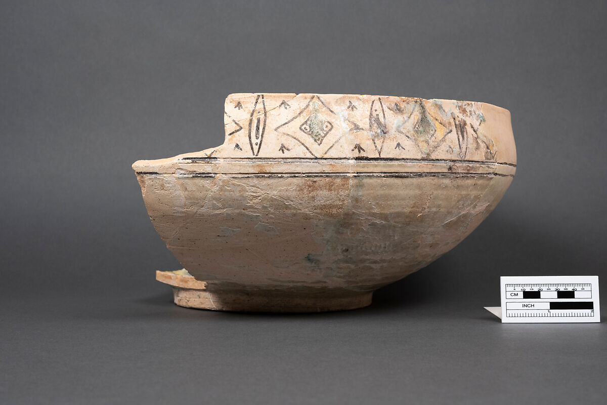 Bowl, Earthenware; polychrome slip under transparent glaze