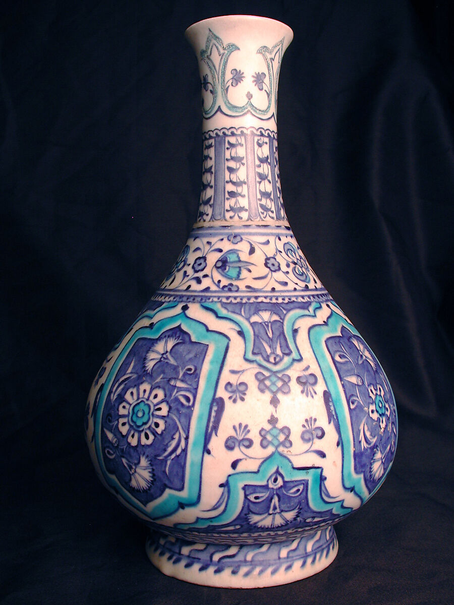 Bottle, Stonepaste; underglaze painted on white slip