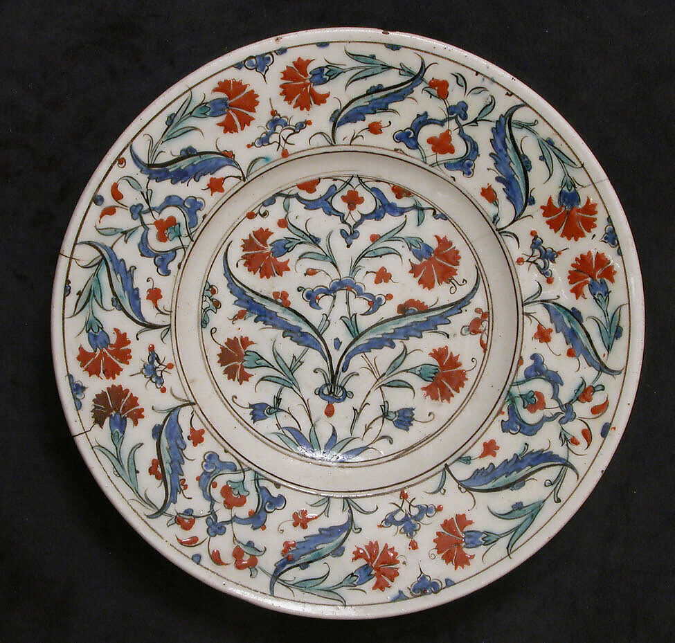 Dish, Stonepaste; underglaze painted on white slip