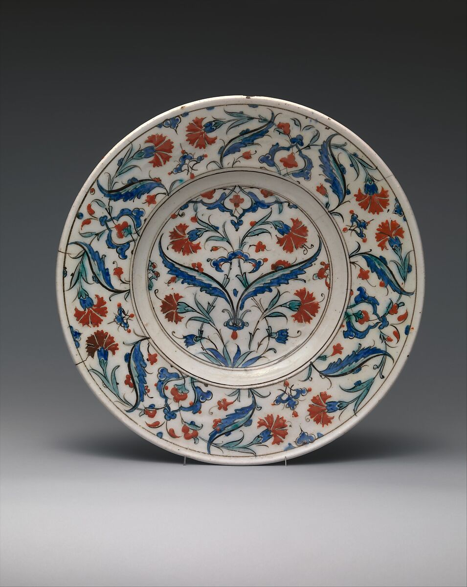 Dish, Stonepaste; underglaze painted on white slip 