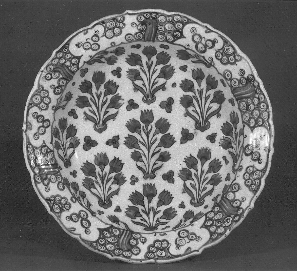 Dish with Pattern of Flowering Plants, Stonepaste; polychrome painted under transparent glaze