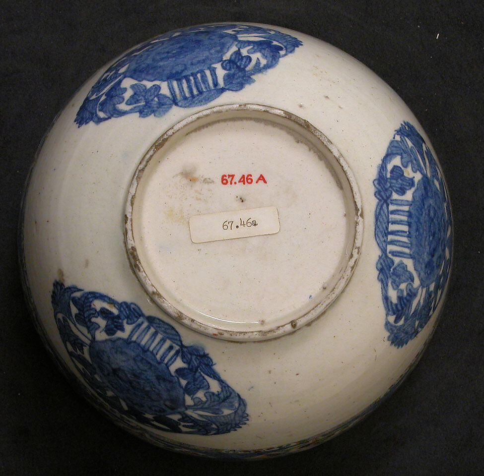 Bowl with Lid, Stonepaste; polychrome painted under transparent glaze