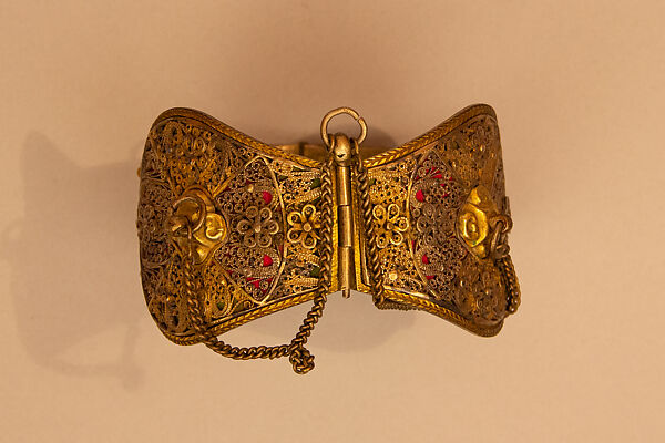 Anklet, Silver sheet with filigree