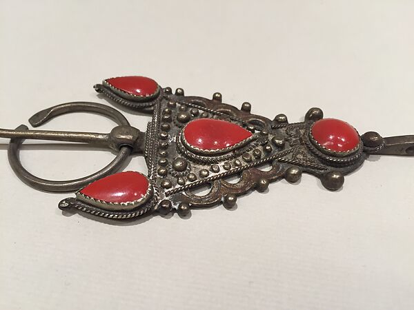 Fibula, Silver, imitation coral