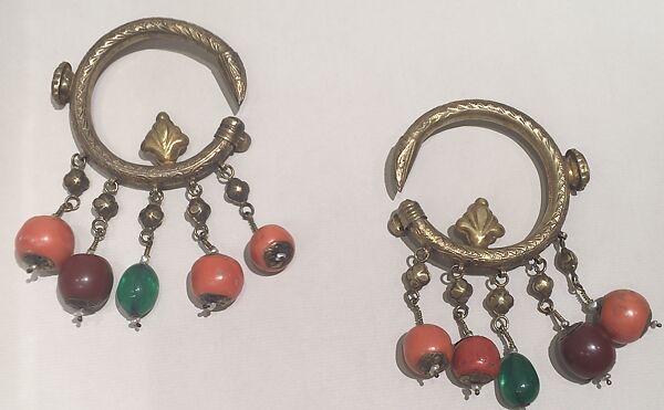 Ear Ornament (Tikhrazin or Douwwah), One of a Pair, Metal, coral, and glass