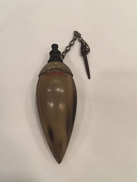 Snuff Receptable, Silver and coconut