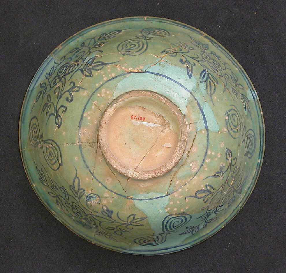 Bowl, Earthenware; glazed