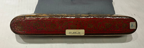 Pen Box (Qalamdan) with Bird and Flower Design, Papier-maché; painted, gilded, and lacquered