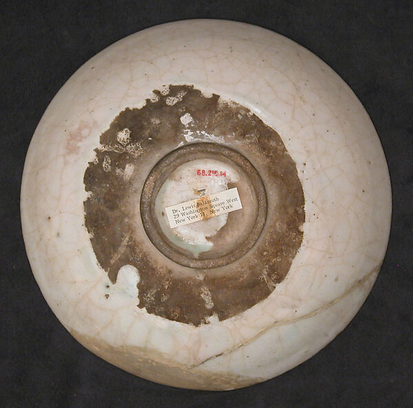 Dish, Stonepaste; underglaze painted
