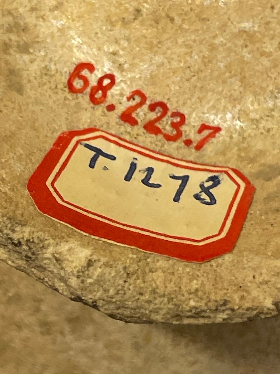 Bowl, Stonepaste; underglaze painted