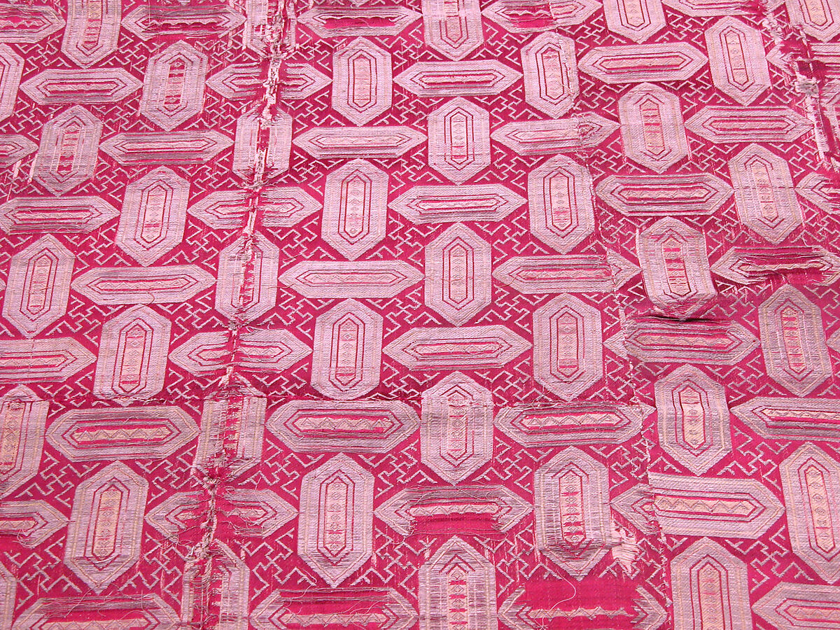 Textile with Cartouche Design, Silk, metal wrapped thread; lampas (kemha)