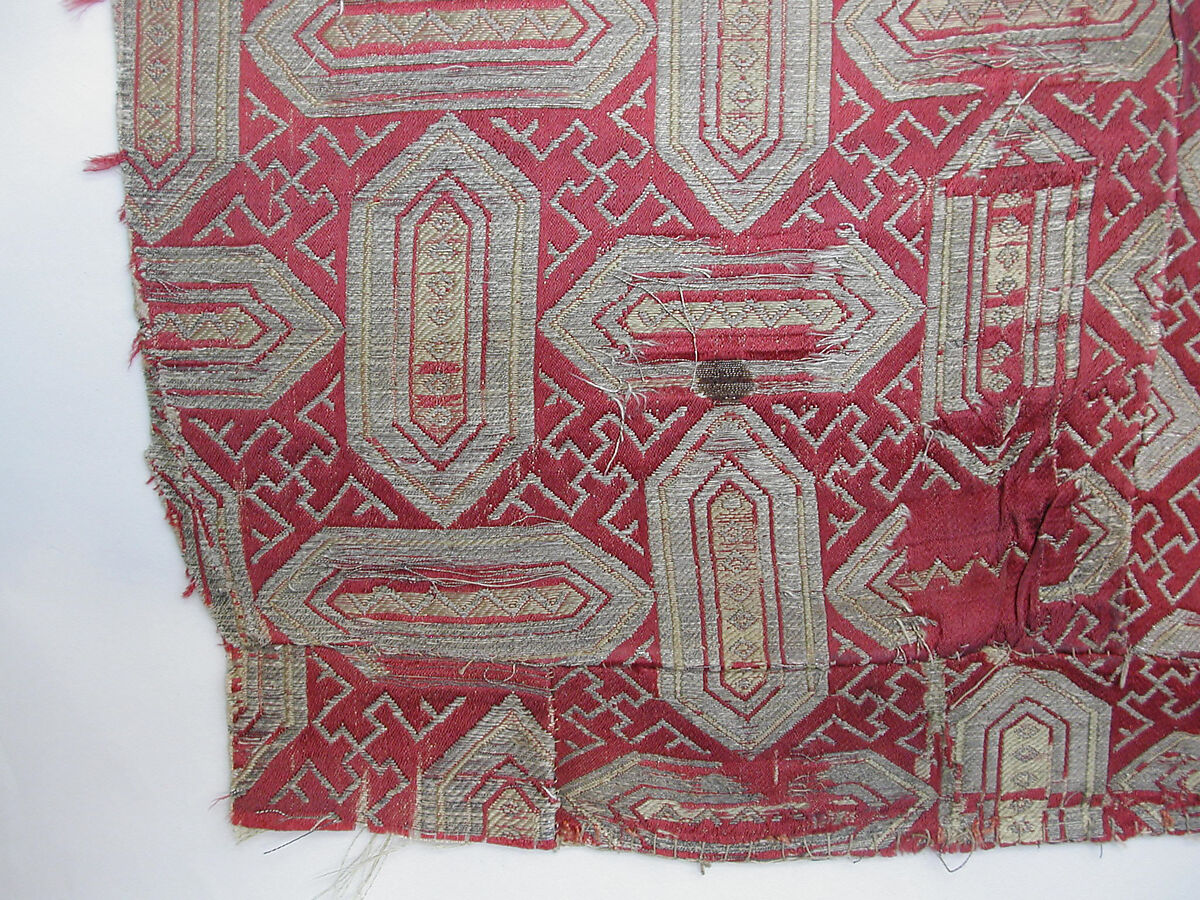 Textile with Cartouche Design, Silk, metal wrapped thread; lampas (kemha)
