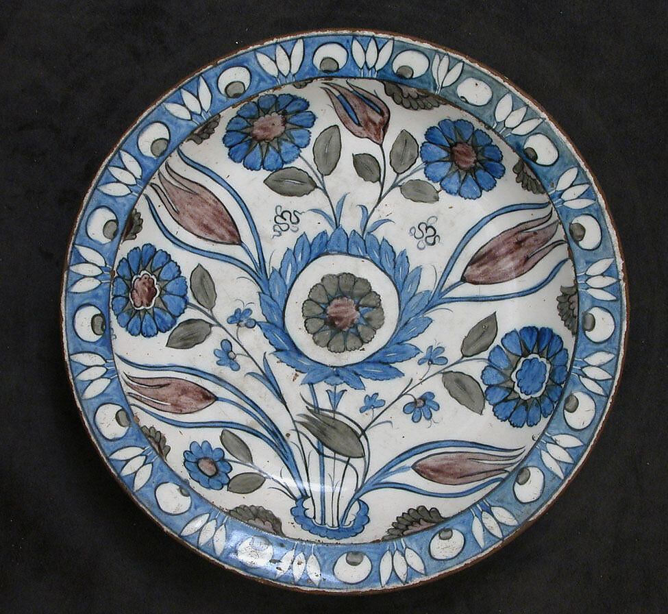 Dish with Floral Design, Stonepaste; polychrome painted under transparent glaze 