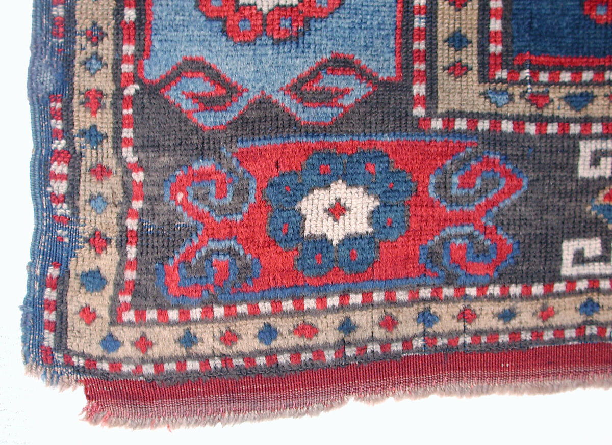 Double-Ended Bellini-Design Kazak Carpet, Wool (warp, weft, and pile); symmetrically woven pile