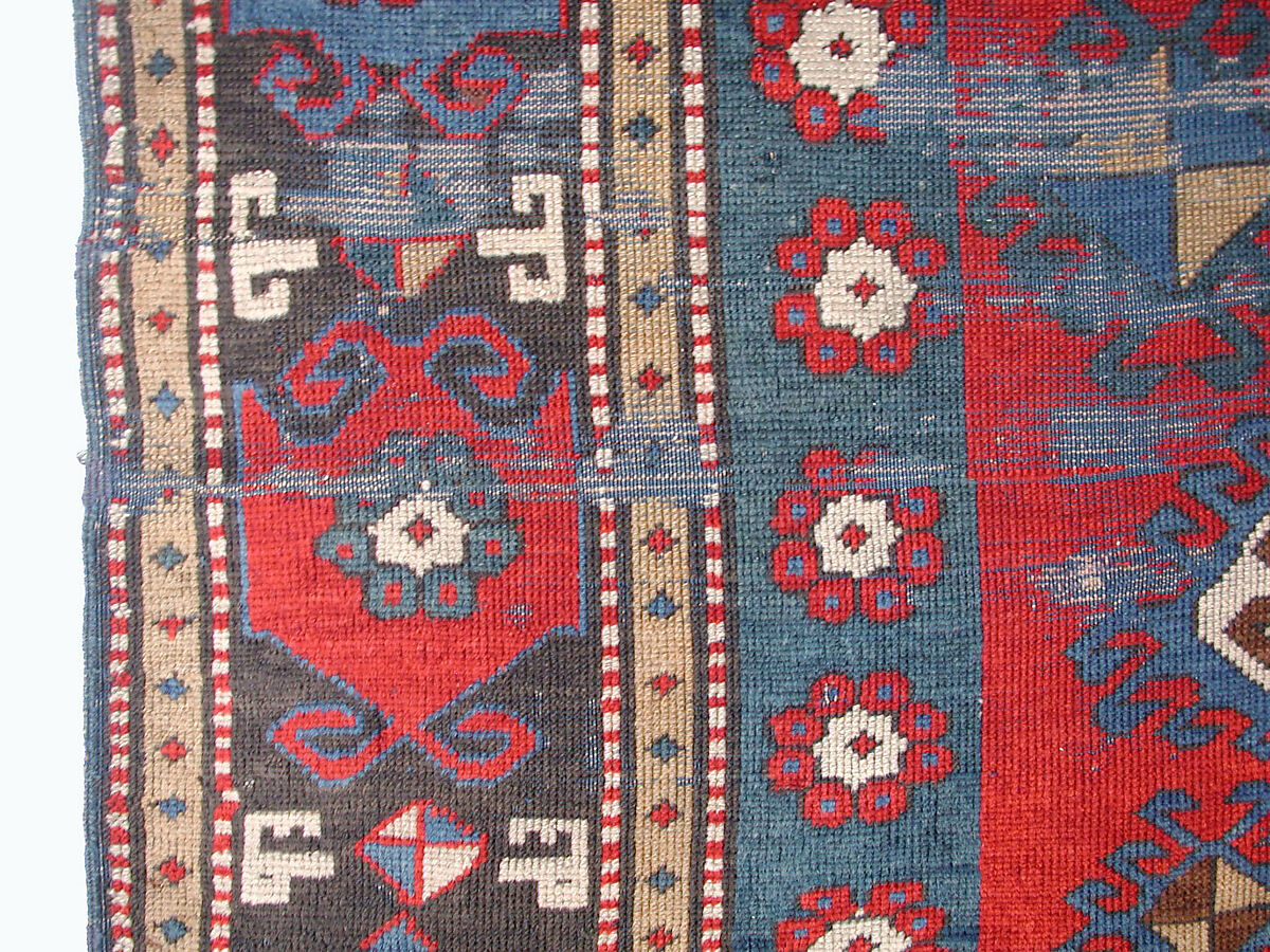 Double-Ended Bellini-Design Kazak Carpet, Wool (warp, weft, and pile); symmetrically woven pile