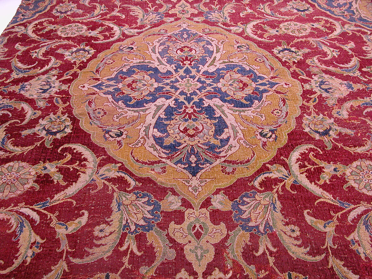 Fragment of an Ottoman Court Carpet, Wool (warp, weft, and pile); asymmetrically knotted pile