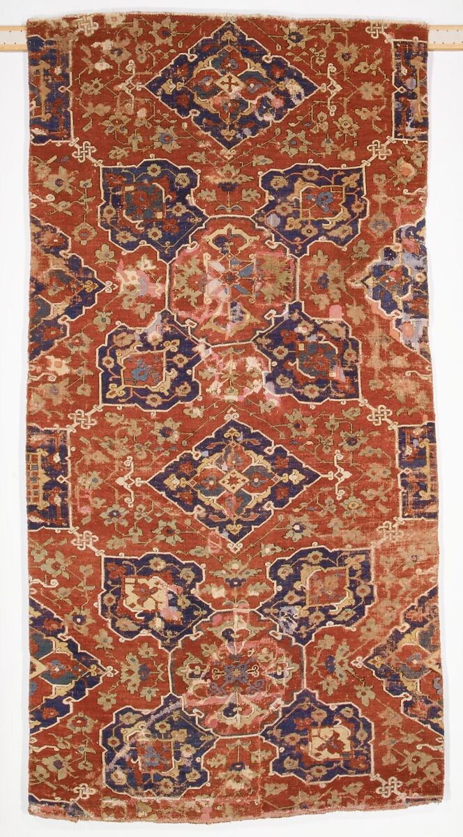 Fragment of a Carpet with Quatrefoil Design, Wool (warp, weft, and pile); symmetrically knotted pile