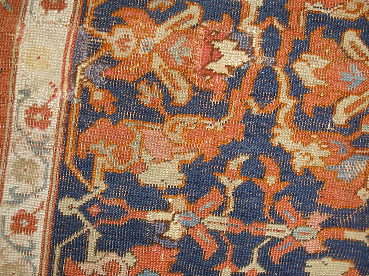 Lotus-Patterned Ushak Carpet, Wool (warp, weft, and pile); symmetrically knotted pile