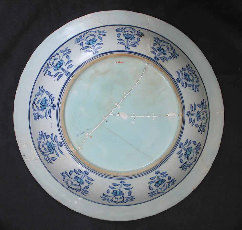 Bowl, Stonepaste; painted and glazed