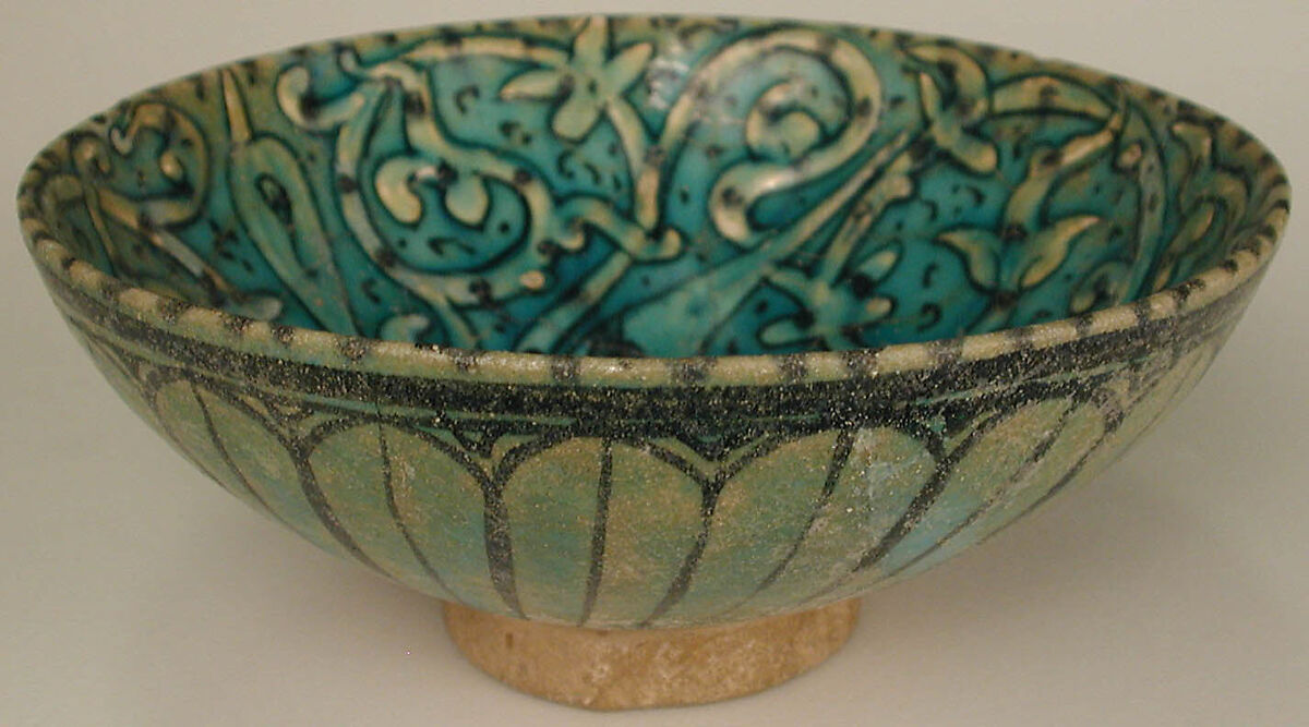 Bowl, Stonepaste; molded and painted under transparent glaze