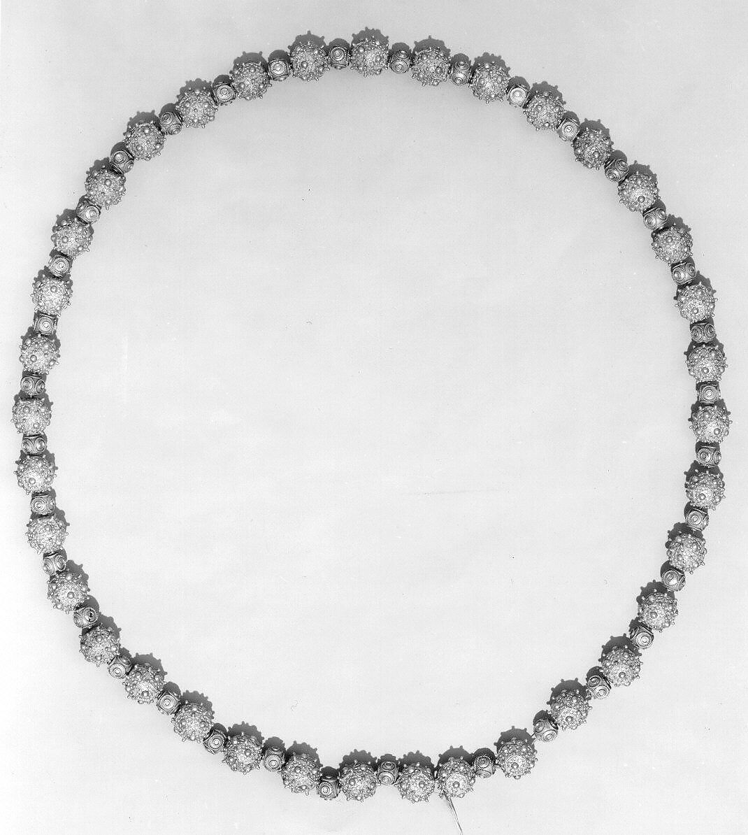 Necklace, Gold (sheet); granulation and twisted wire