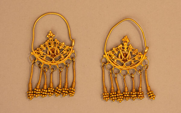 Earrings, Gold 