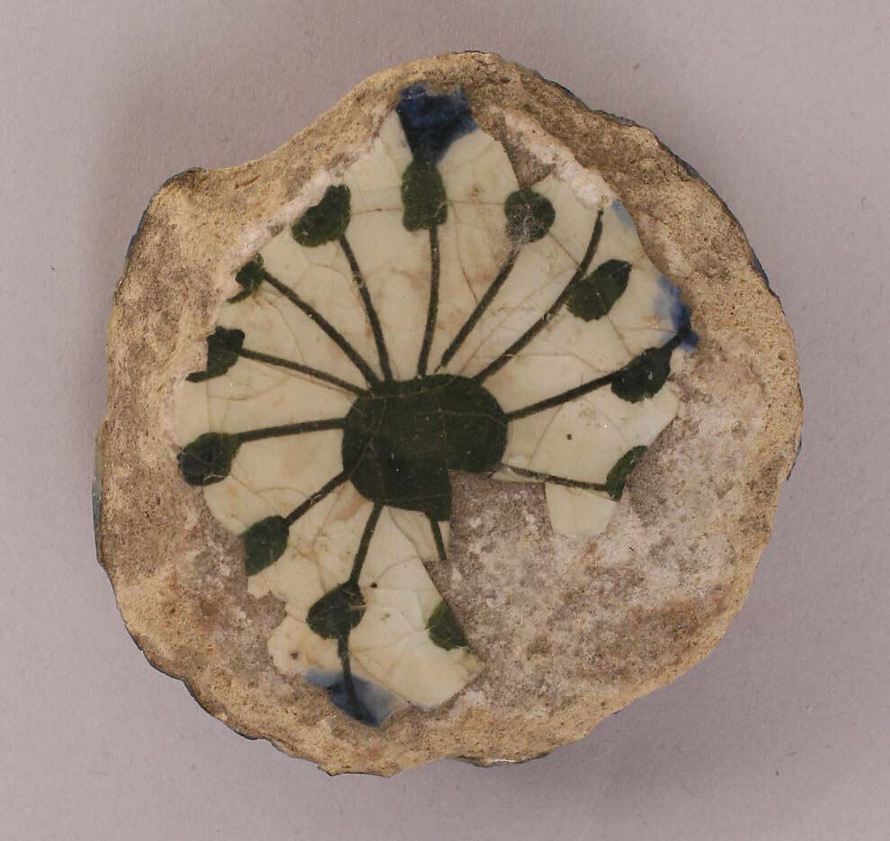 Fragment of a Bowl or Cup, Stonepaste; painted under transparent glaze 