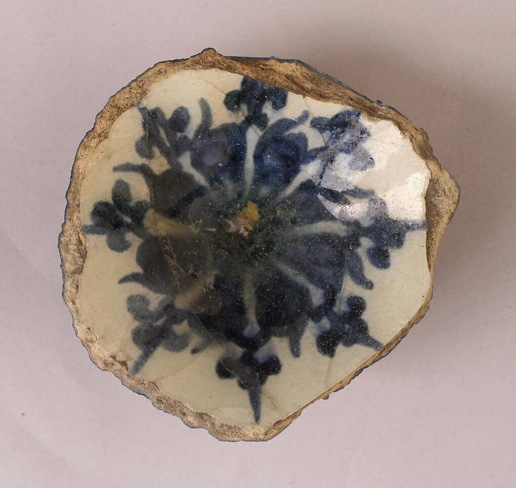 Fragment of a Bowl or Cup, Stonepaste; painted under transparent glaze 