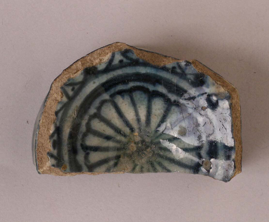 Fragment of a Bowl or Cup, Stonepaste; painted under transparent glaze 