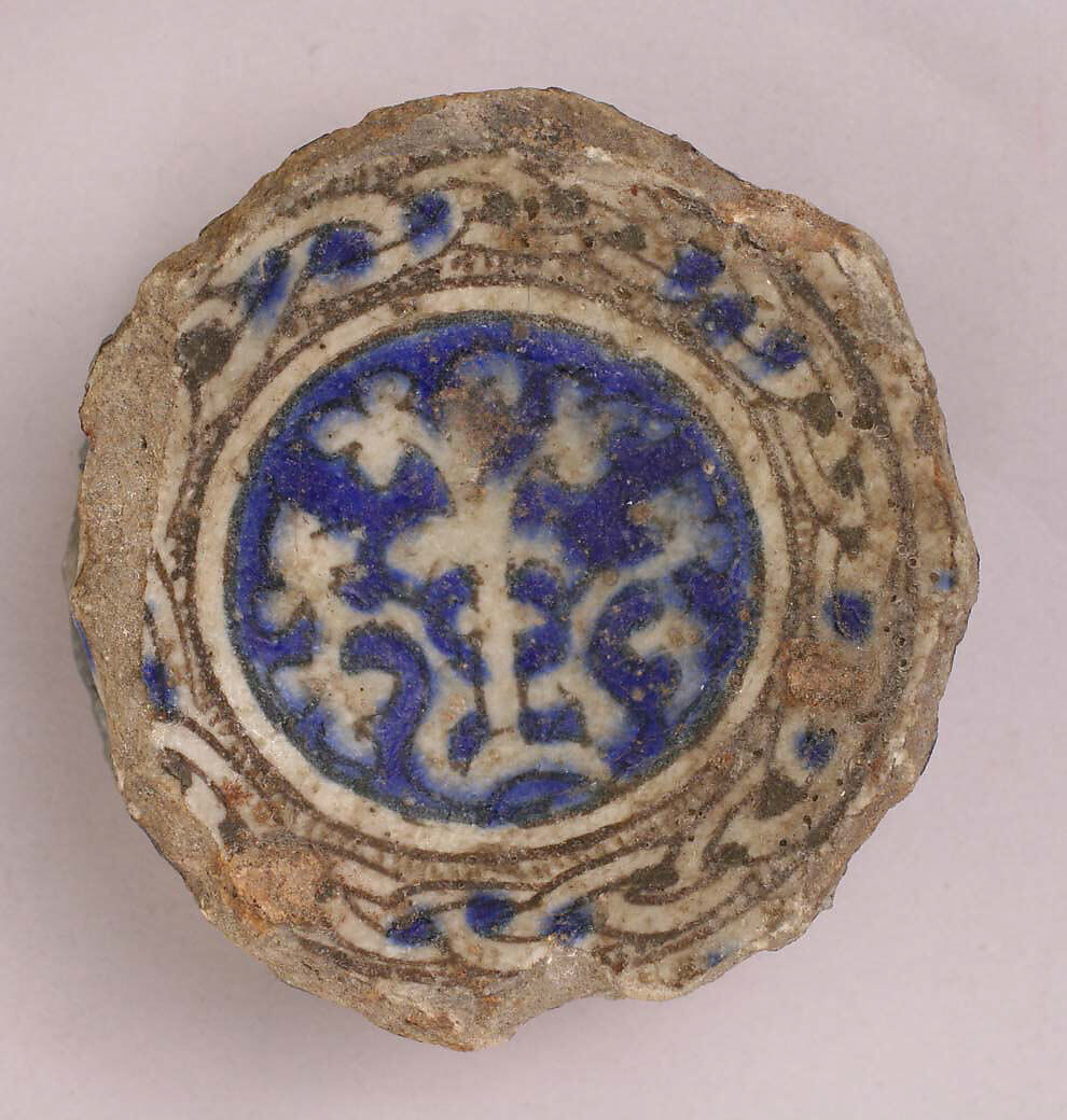Fragment of a Bowl or Cup, Stonepaste; painted under transparent glaze 