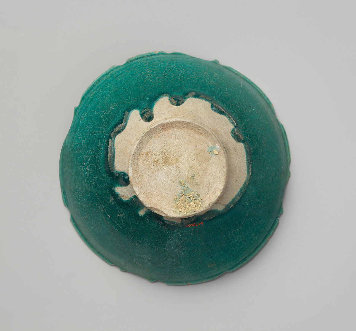 Turquoise Bowl with Carved Rim, Stonepaste; monochrome glazed