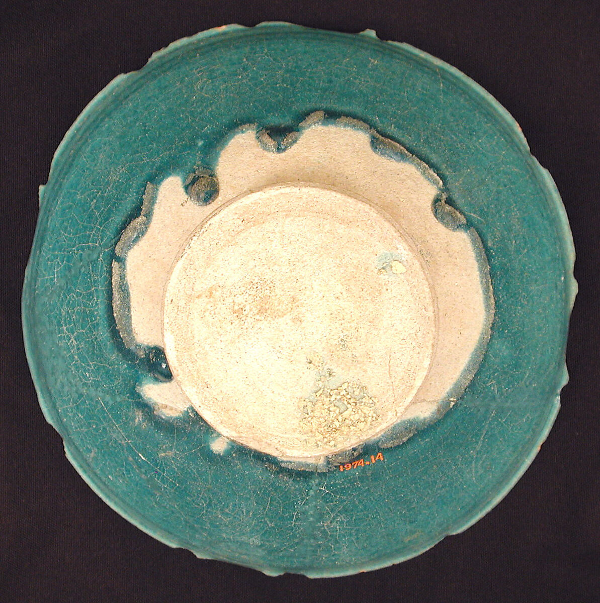 Turquoise Bowl with Carved Rim, Stonepaste; monochrome glazed