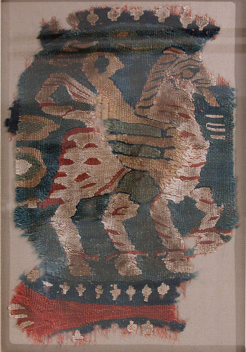 Roundel with Winged Horse, Wool, linen; tapestry weave
